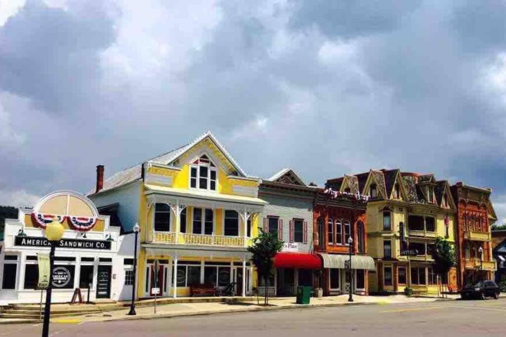 The Cast Iron Lady Wyalusing Exterior foto
